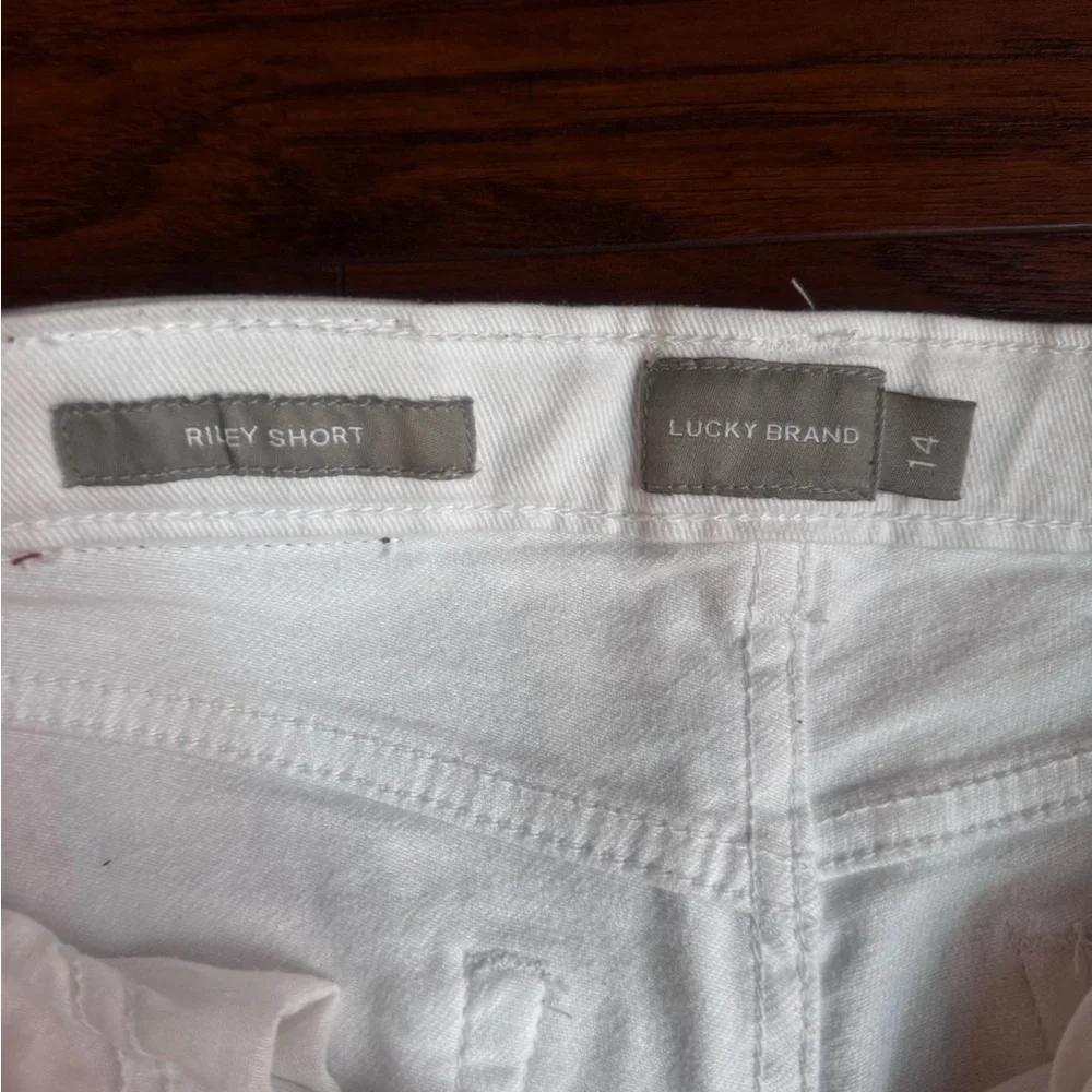 {Lucky Brand + New York Laundry} bundle of shorts - Picture 15 of 16